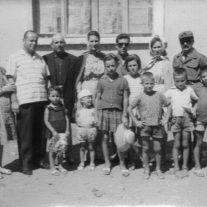 Yaman Salih ve Ailesi