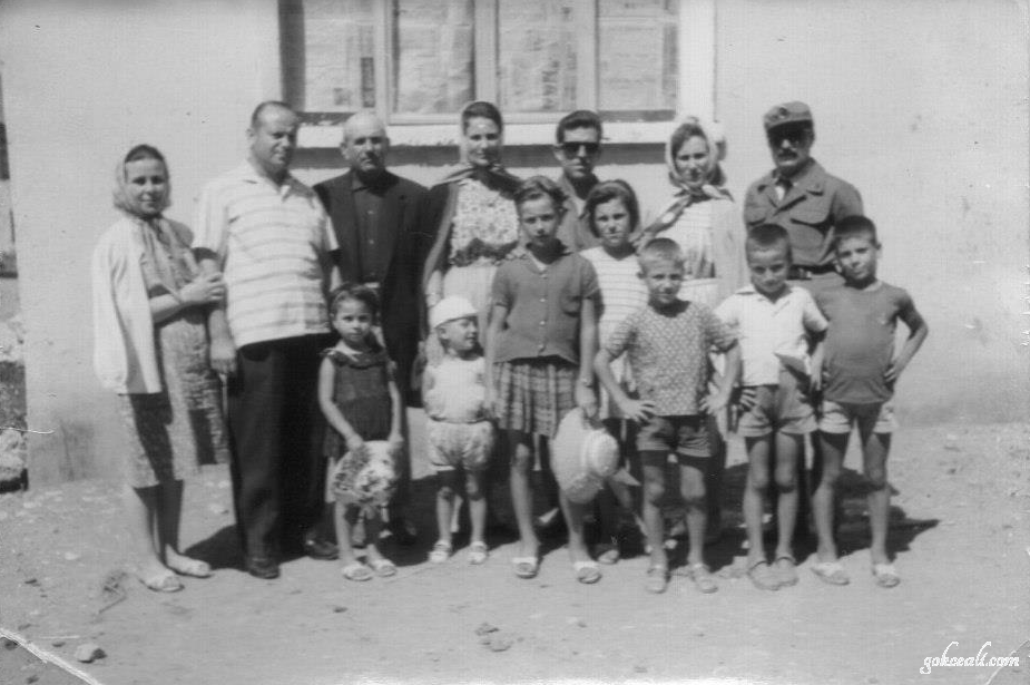 Yaman Salih ve Ailesi